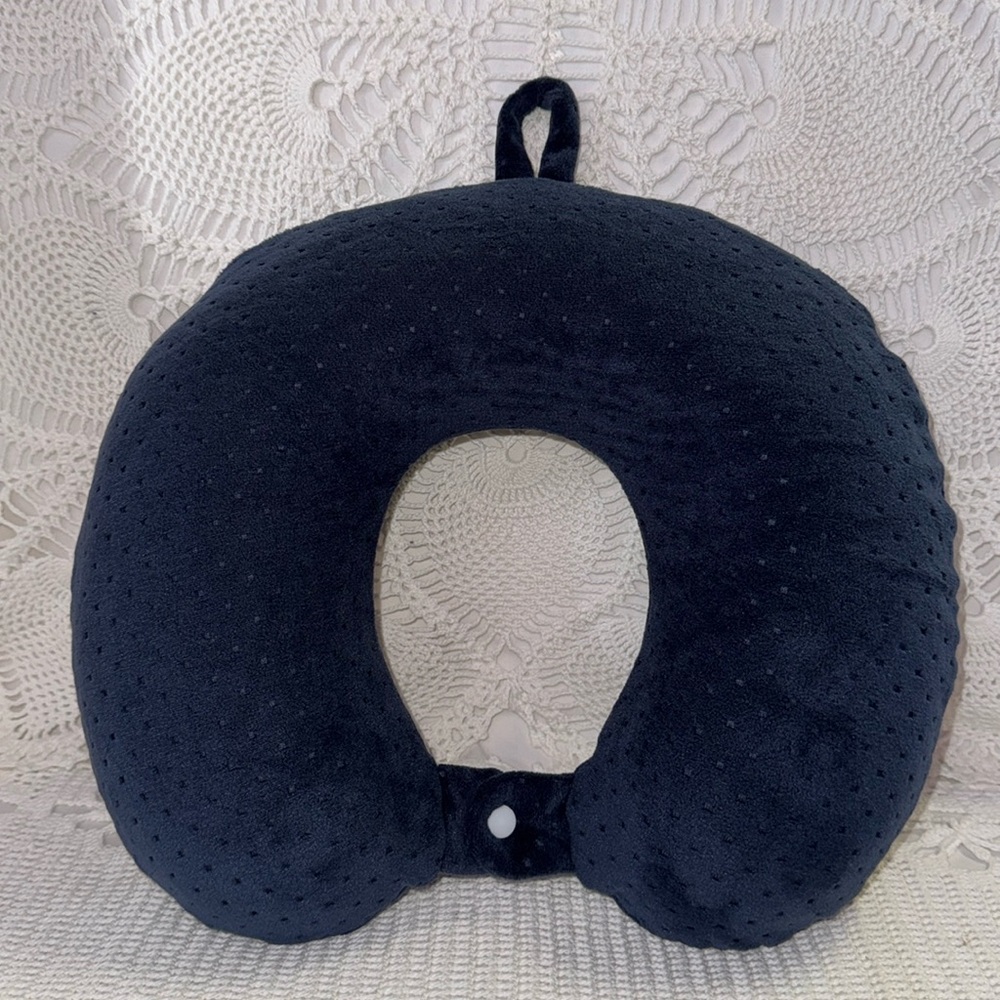Neck Pillow Memory Foam Comfortable Breathable Front Snap Washable Travel Soft